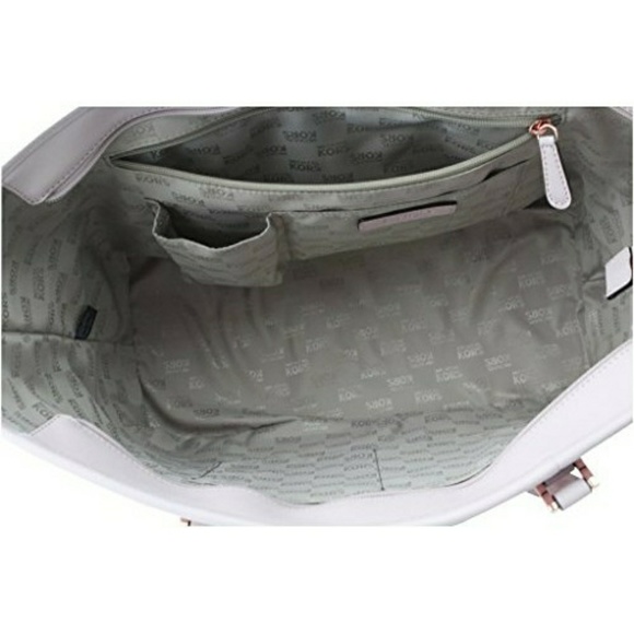 🐤EARLY BIRD SALE🐤 Michael Kors Jet Set Tote - Picture 4 of 5